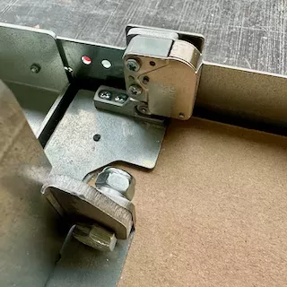 Voděodolná revizní dvířka pod obklad 600x800